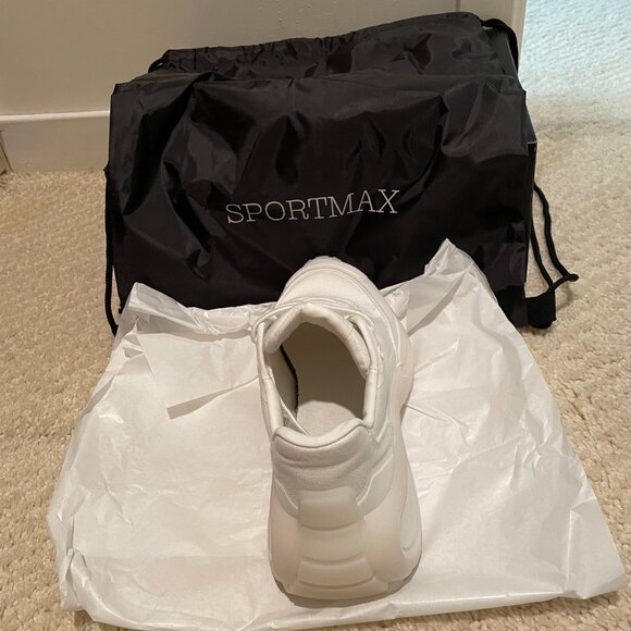 MaxMara Women's Sportmax Sneakers - Size 36/US6 - Like New, Only Worn Once! - Picture 10 of 13